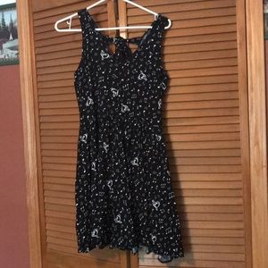 Hot topic music note skater dress